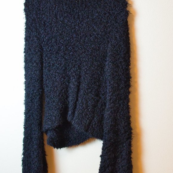 Free People Fuzzy Black V Neck Chunky Sweater Size S - Picture 6 of 7